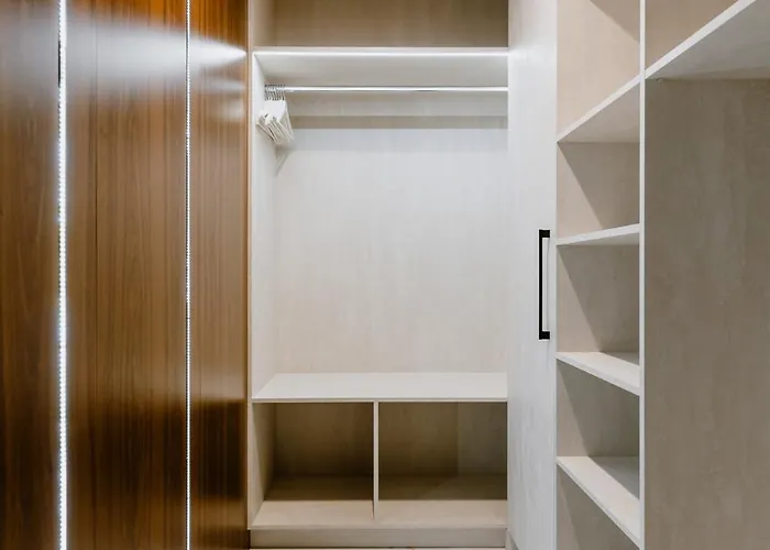 Arte Reduta 91 Garaz Faktura Vat Lägenhet